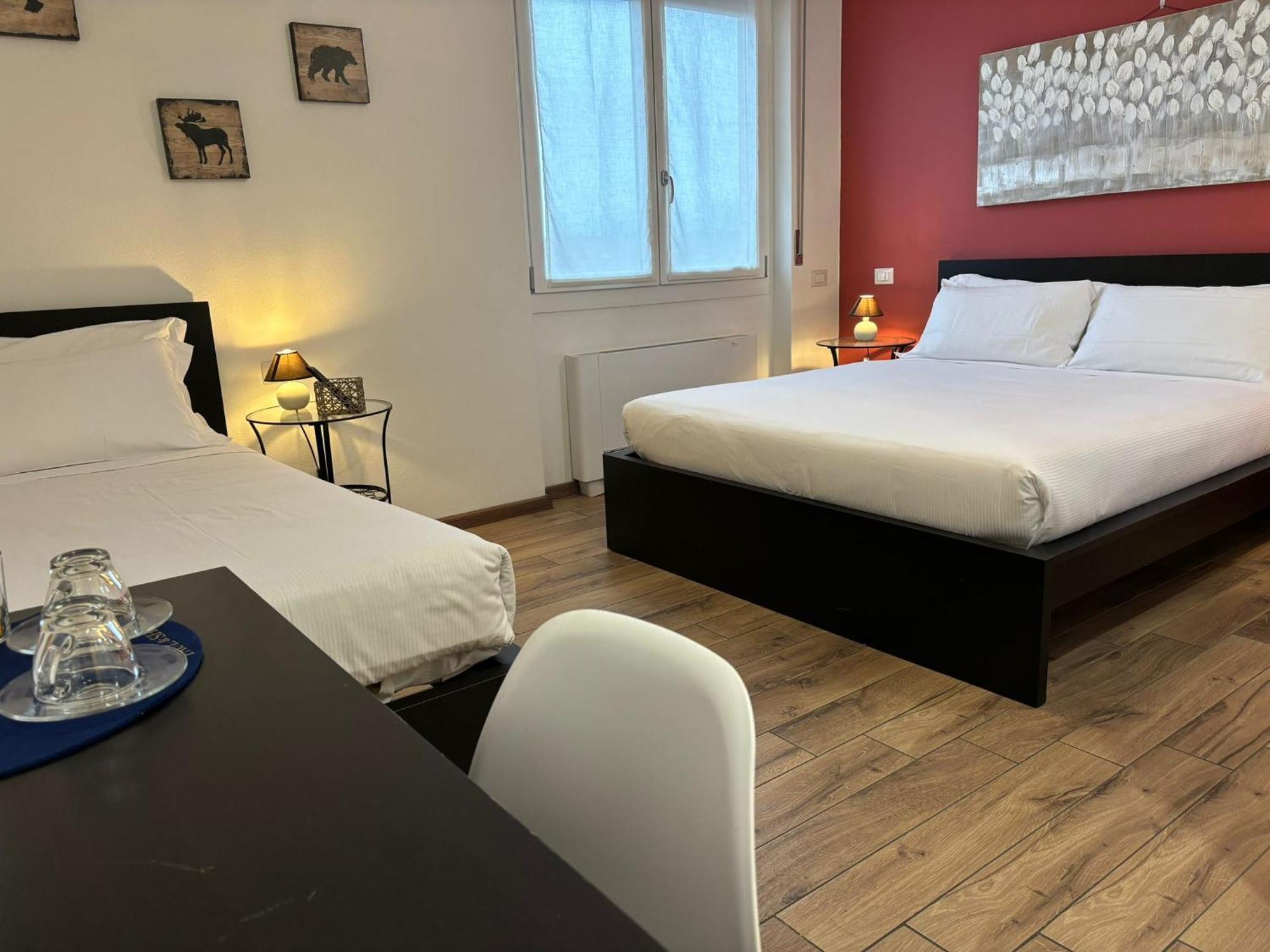 Airuno Rooms 外观 照片
