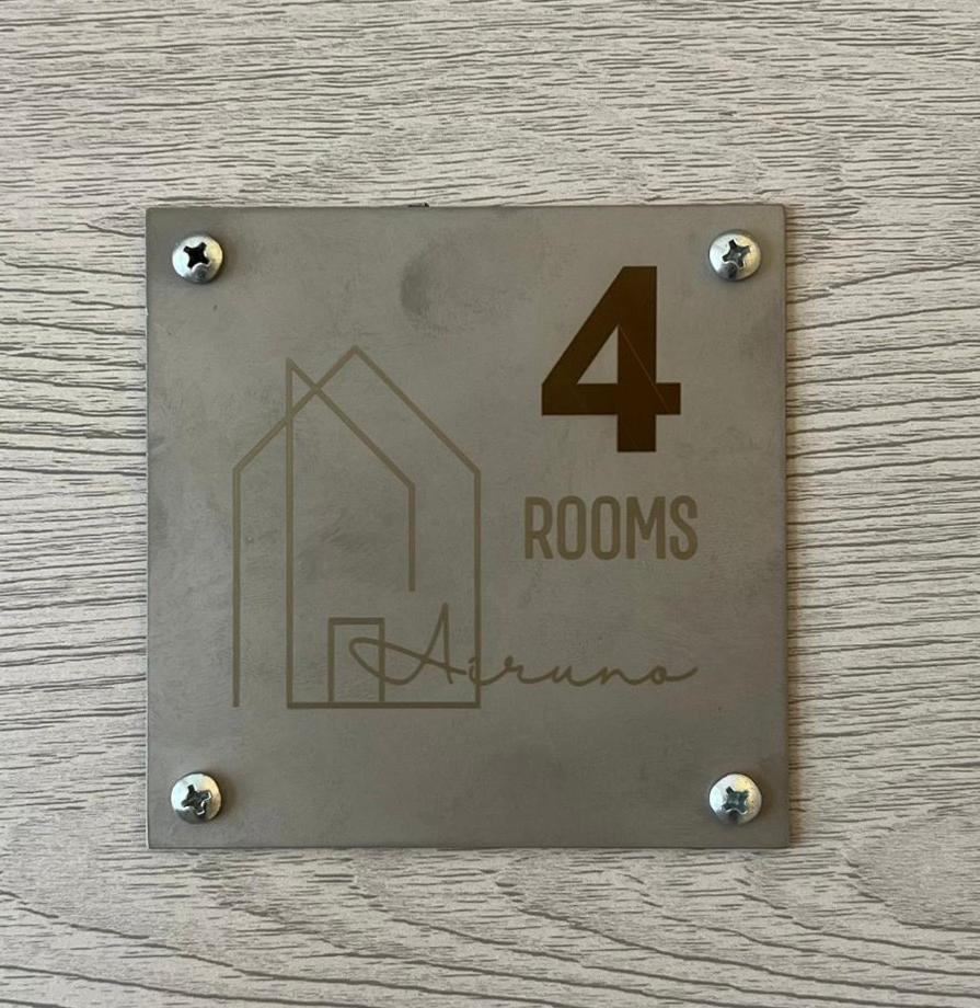 Airuno Rooms 外观 照片